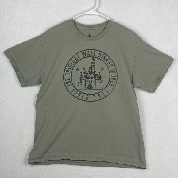 Disney Graphic Shirt Adult Large Gray Green Short Sleeve Crewneck Pullover - Picture 1 of 9